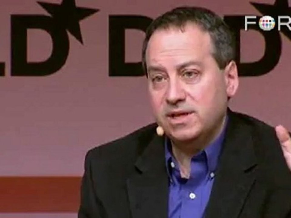 Bloggers Hold Mainstream Media Accountable