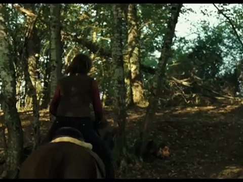 myFFF 2013 Interview - Patricia Mazuy - Sport de filles (Of women and horses)