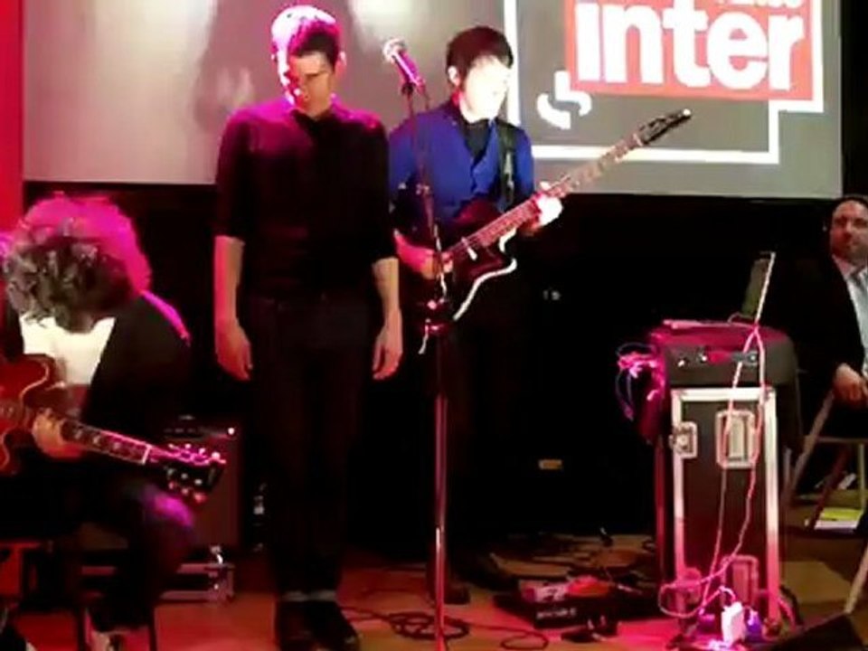 Lescop, en direct de France Inter, à l'occasion de l'inauguration du Louvre-Lens