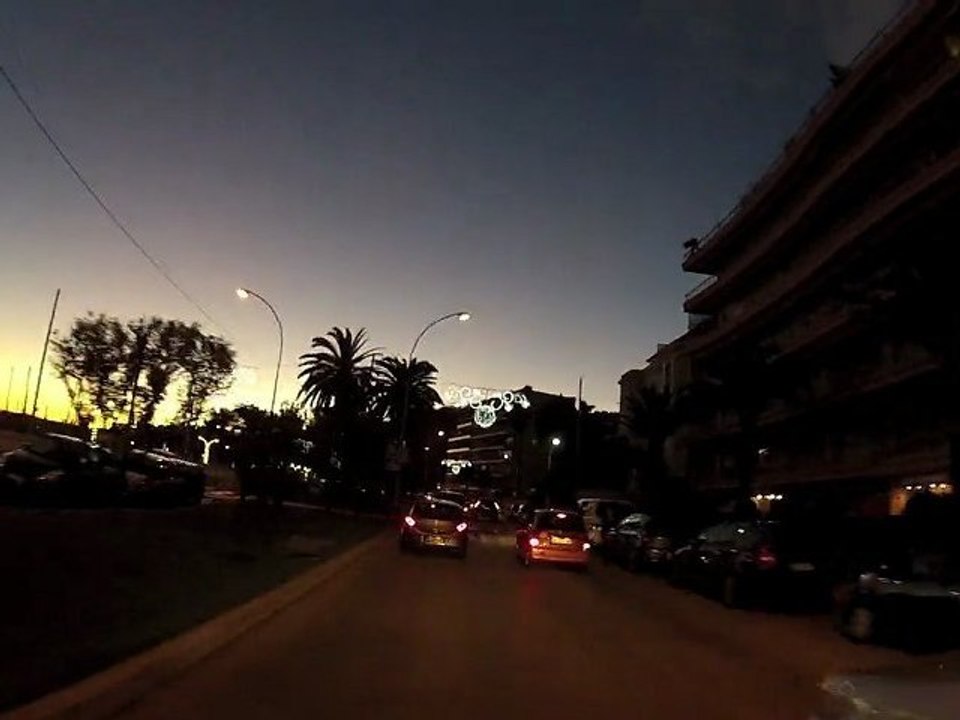 Menton ville de lumière en 1mn40