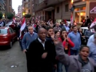 Egyptian protesters call for regime change