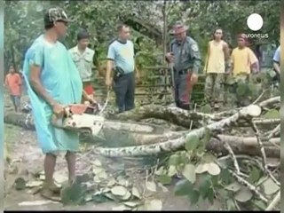 Filipinler'de tayfunun bilançosu ağırlaşıyor