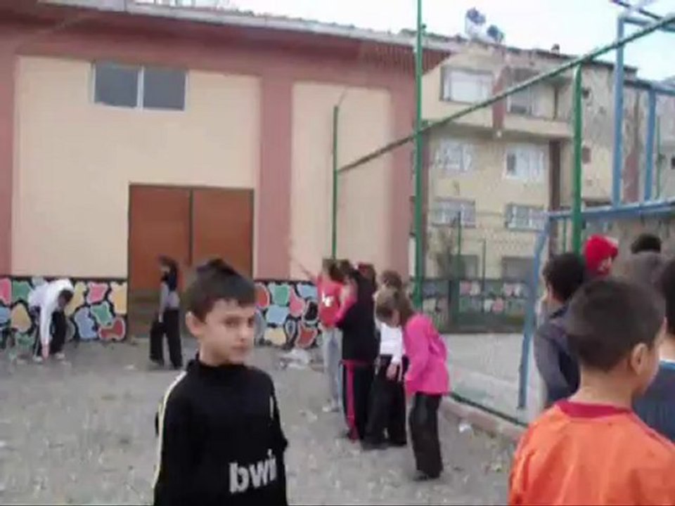 5 B Sınıfı - Beden Eğt. Dersinde