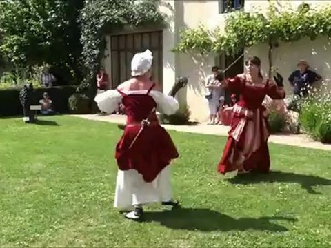 Escrime de spectacle (artistique), Scaramouche Tours