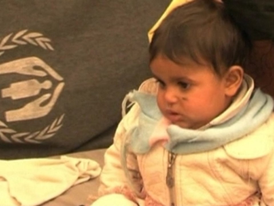 Angelina Jolie greets Syrian refugees in Jordan