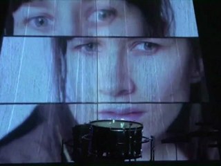 Le navire aux voiles mauves