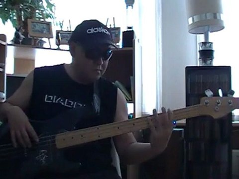 Super bad James Brown basscover Bob Roha