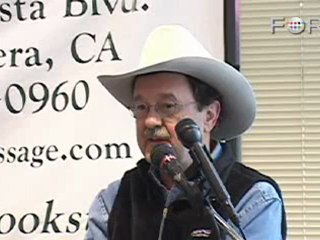 Jim Hightower: Clinton and Obama on the Attack