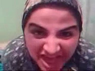 Kadın Programı Yapan Adamın Komik Eğlendirici Sahnesi