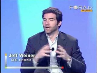 LinkedIn CEO Says Status Updates Up Well Over 10x