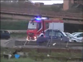 TG 29.11.12 Angoscia e devastazione: il day after della tromba d'aria all'Ilva