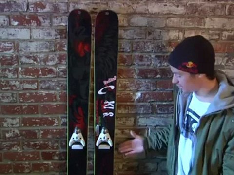 Snowleader présente le ski Petitor de K2