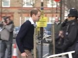 Prince William visits Kate in hospital
