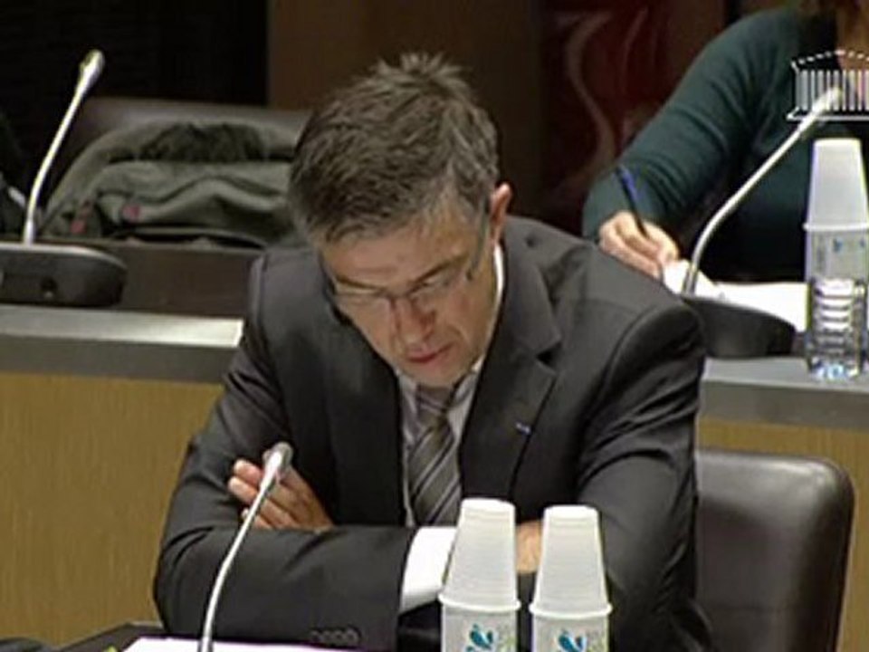 211112 Intervention de Bertrand Pancher en commission du développement durable : table ronde sur la biodiversite et les  collectivites locales