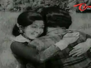 Kathanayakudi Katha Songs - Magasiri Choopi - NTR - Vanisri