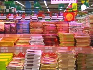 Natale e Capodanno: la crisi riduce i consumi