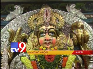 Robbers target temples