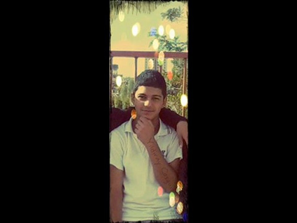 Yıldıray Cosgun YoLuma Taş KoysaLar oNu seveRim