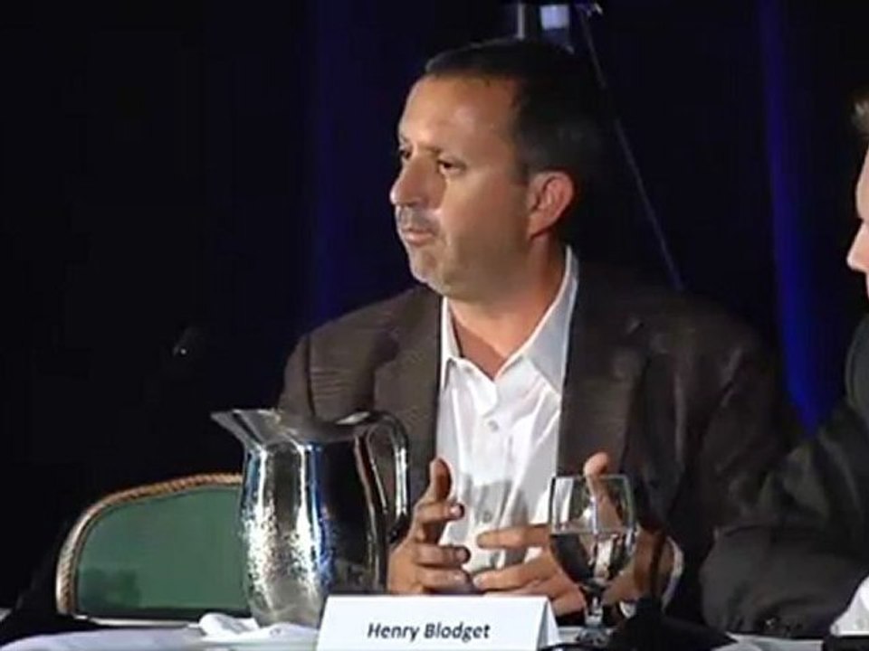 Financial Blogging: Attack an Issue and Create a Brand