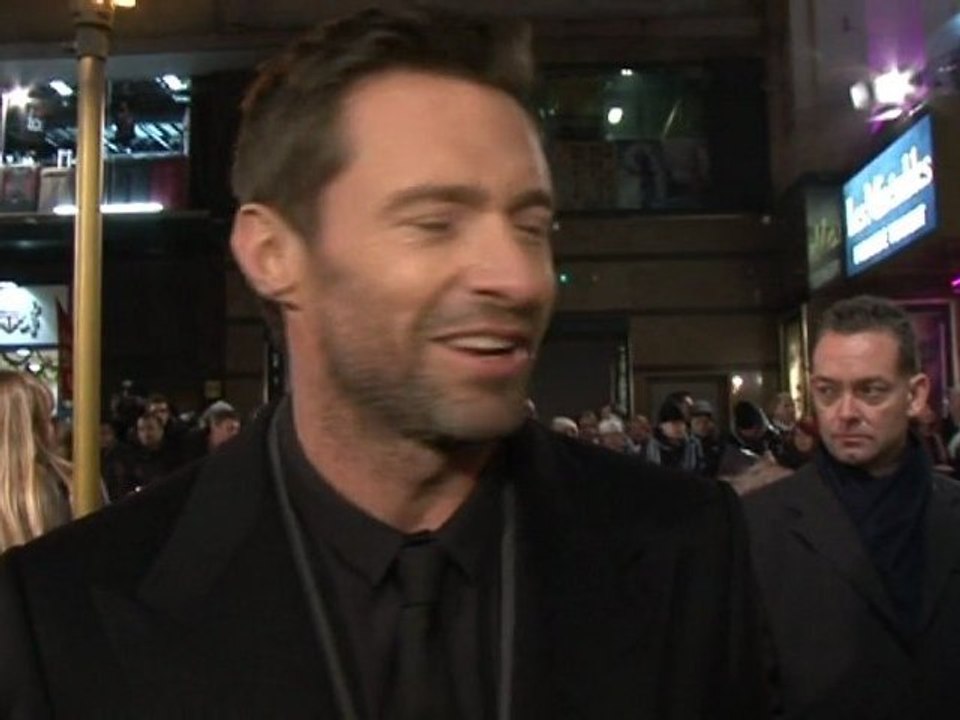 Hugh Jackman and Amanda Seyfried rap Les Misérables