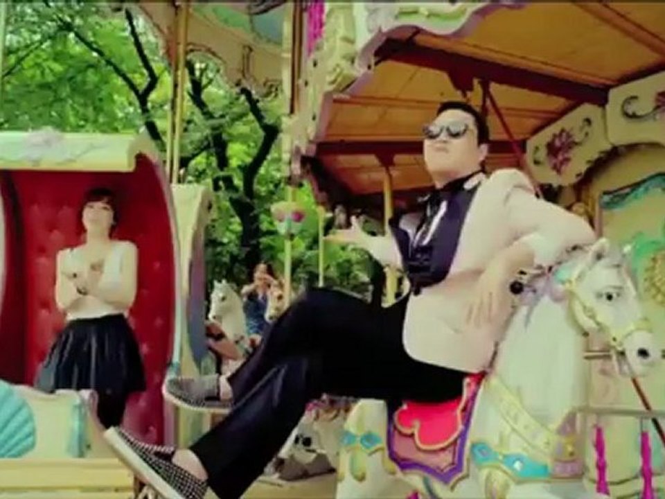Gangnam Style – PSY – In The Loop – Loop21.com