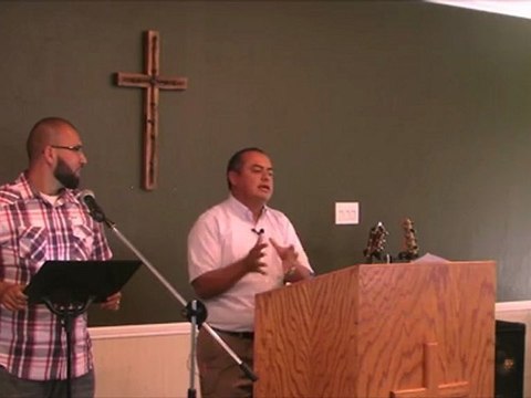 Manifestar la Plenitud de Dios (Manifesting The Fullness Of God) - Melvin Romero