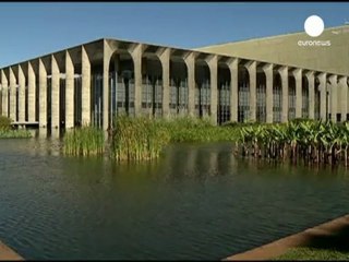Celebrated architect Oscar niemeyer dies 104