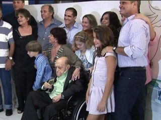 Morre o arquiteto Oscar Niemeyer, aos 104 anos