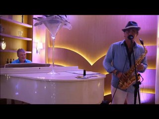 Musicien latino salsa var