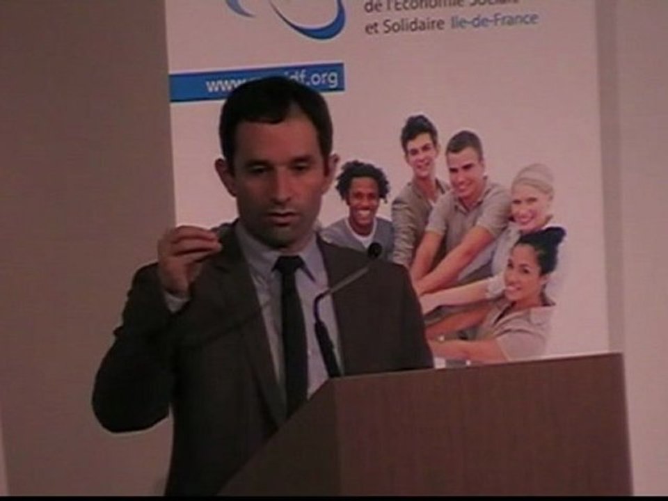 Discours de clôture sur les jeunes et l'ESS par Benoît Hamon