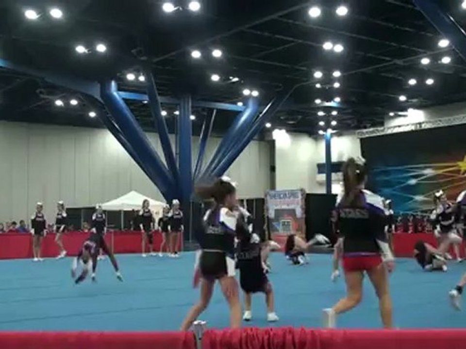 Vipers Red Hot Mambas 2012-13