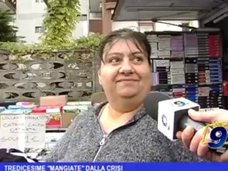 Tredicesime mangiate dalla crisi