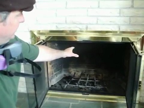 Chimney sweep procedure, Portland, Oregon. Rooftop Chimney (503) 653-3819