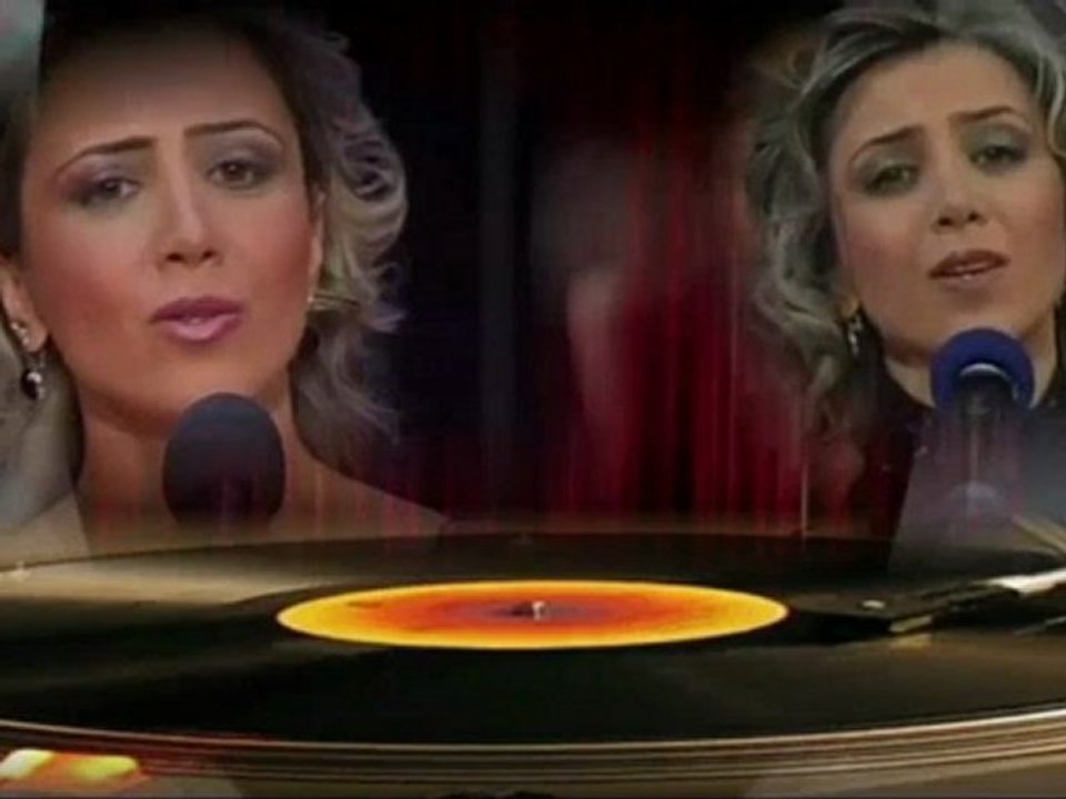 Derya Bozkurt  ♪♪♪  Başka Söz Söylemem Aşktan Yana Ben