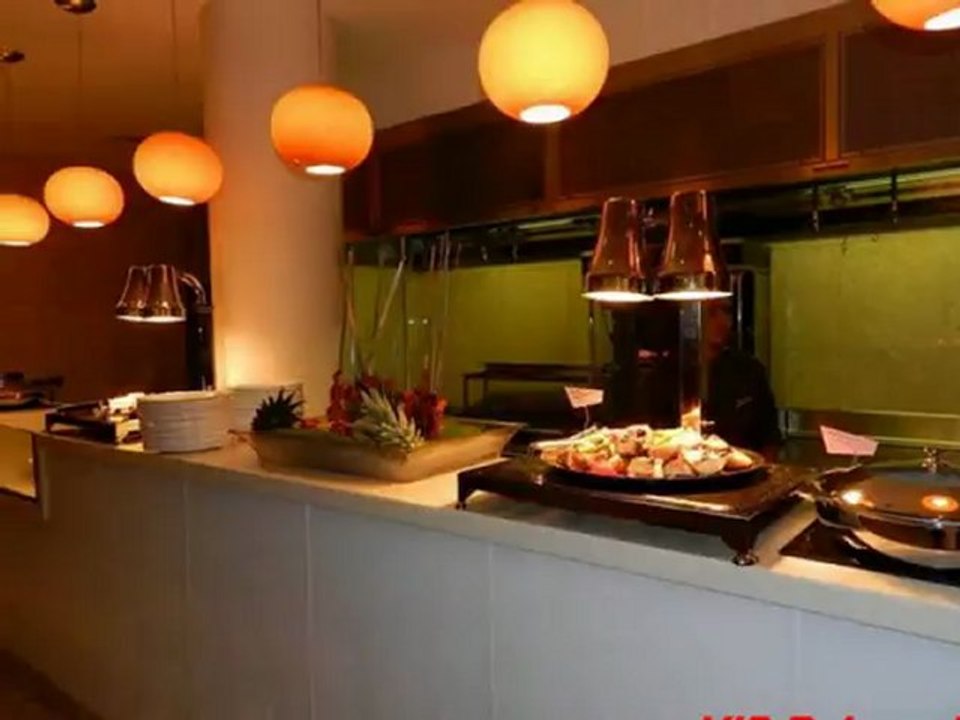 Abu Dhabi Radison Blu Formel 1 Rennbahn www.Fella-1