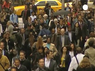 US job growth quickens, jobless rate falls