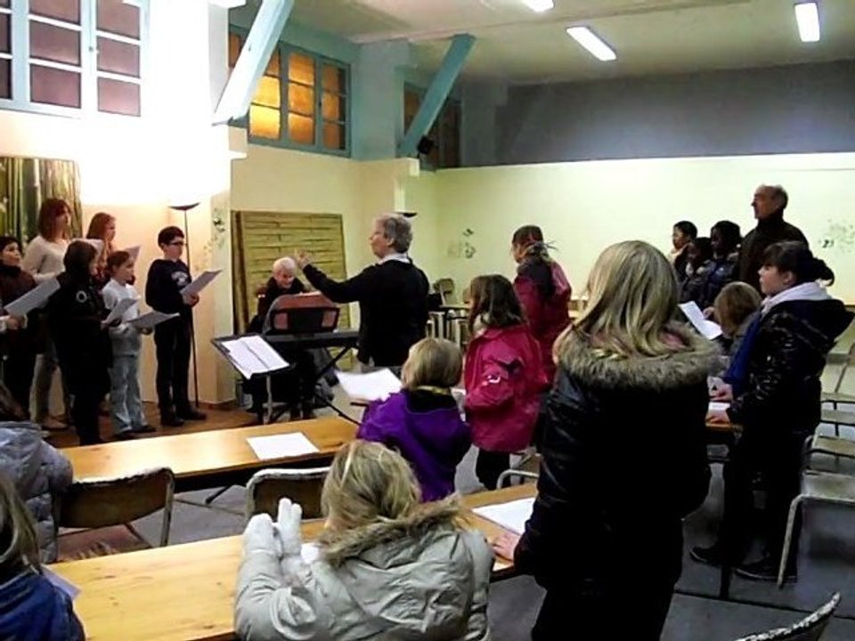 Dialogue Choeur Laudate -Catéchèse de la Paroisse  de la Paix. AMIENS, 7 Déc.2012