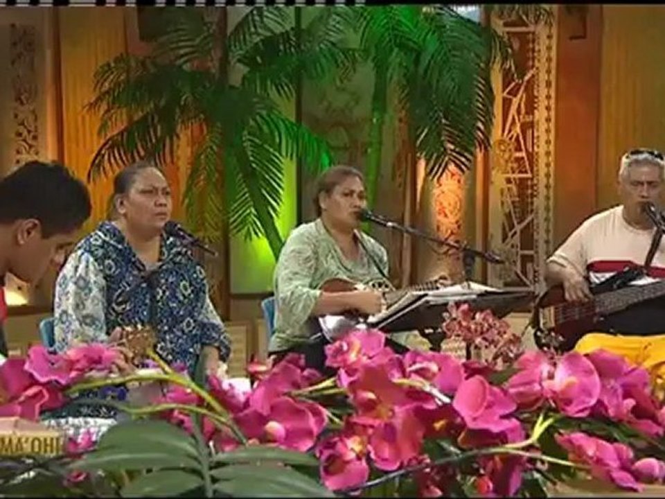 Chanteuses polynésiennes : j'aime !... Je n'aime pas les chanteurs et danseurs polynésiens ...