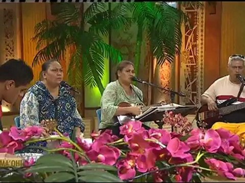 Chanteuses polynésiennes : j'aime !... Je n'aime pas les chanteurs et danseurs polynésiens ...