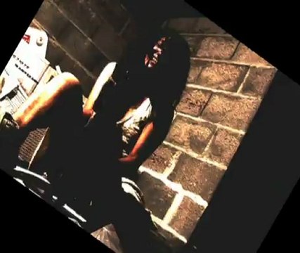 SANDIE TRASH Rose (version alternative)