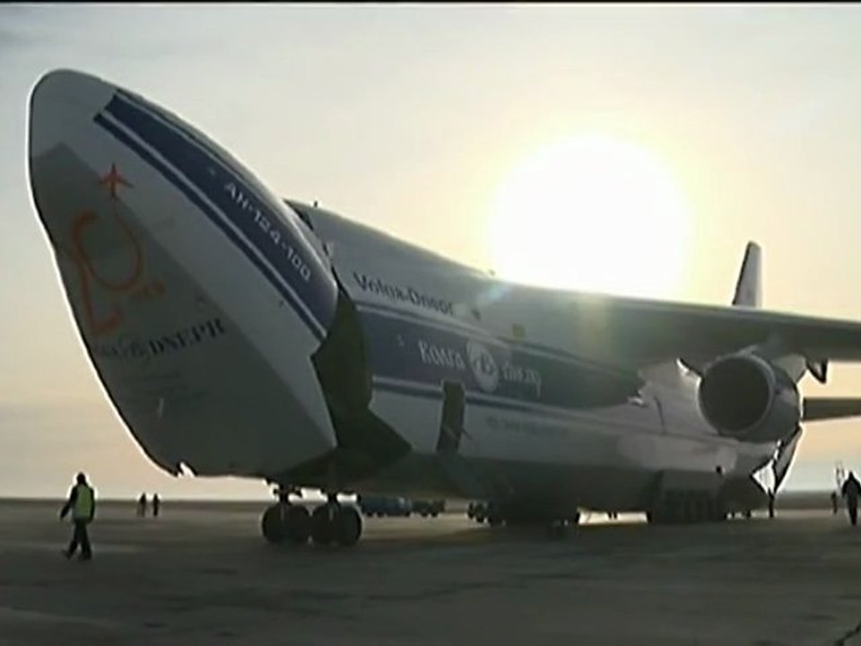 Processing Highlights of Yamal-402 Satellite & Proton-M Rocket