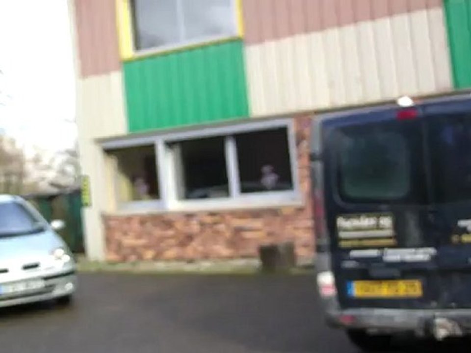 FILE0011