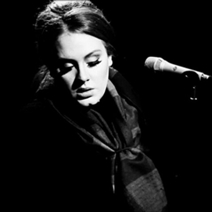Adele - Interview and performance in the Current Studio, Minnesota (October 21st 2010)