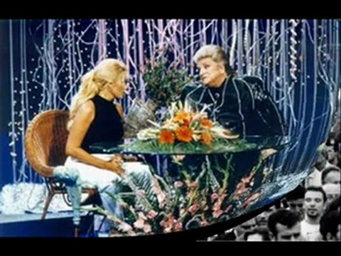 TRABZON AKCAABAT.CEVİZLİK.KÖYÜ .GÜNGÖR YILDIZ ZEKİ MÜREN SEVDİM