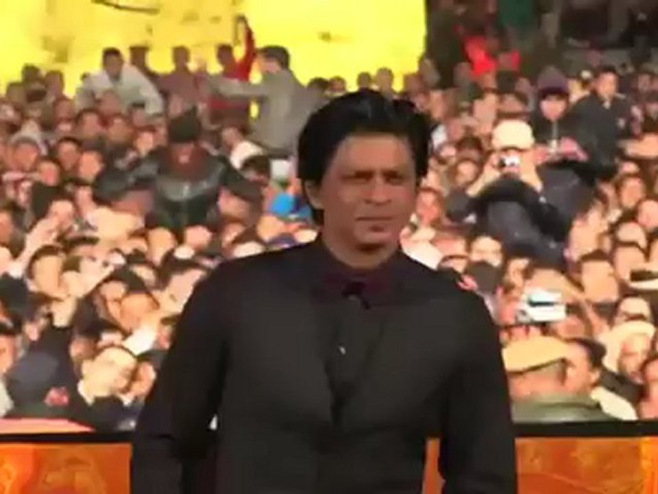 #SRK @Iamsrk dancing for the crowd in Morroco 2012