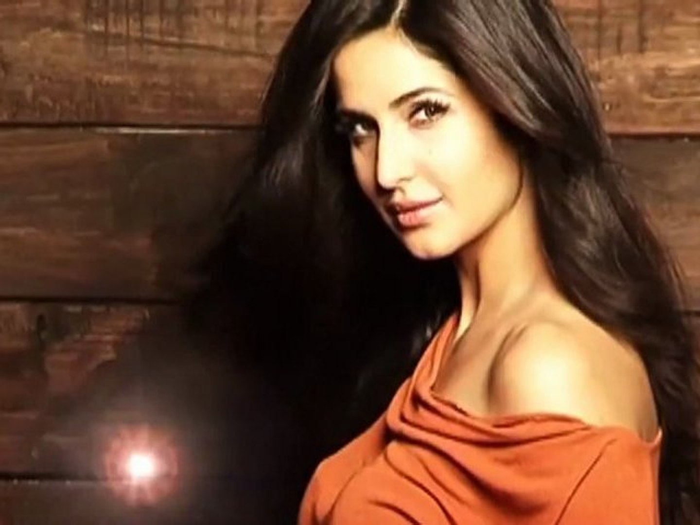 Katrina Kaif Ka Xxx Video - Sexy Katrina Kaif Is The Most Downloaded Celebrity ! - Bollywood Babes [HD]  - video Dailymotion