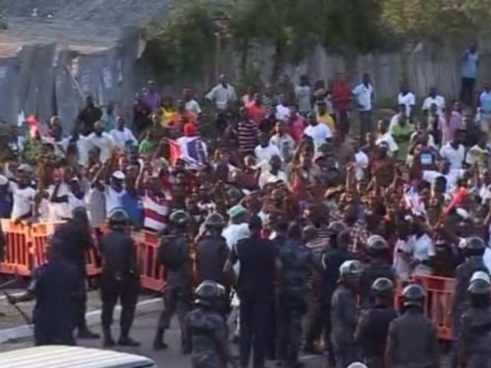 Ghana's Mahama wins election