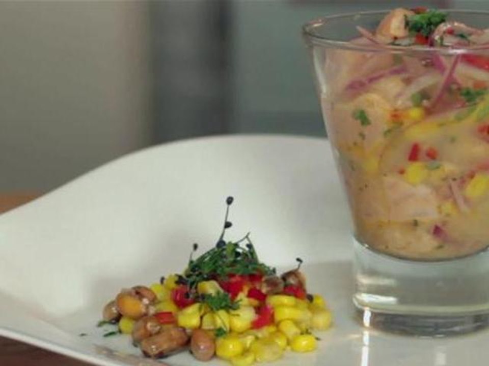 How to make Peruvian salmon ceviche