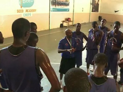 Le rêve américain des apprentis basketteurs sénégalais