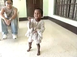 little girl singing funny songs